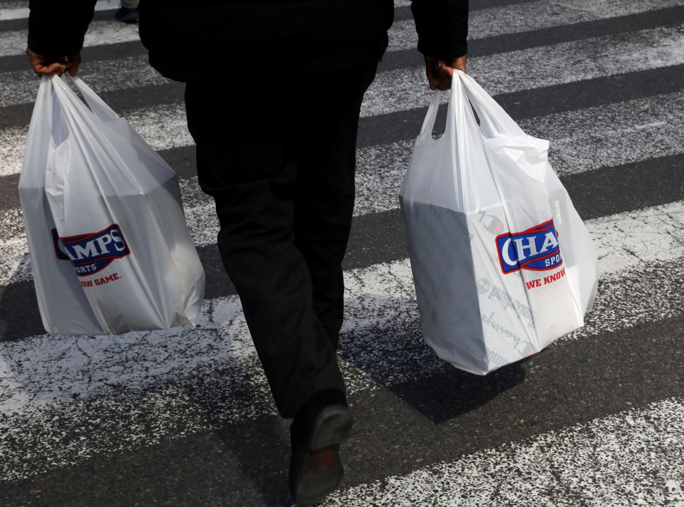 الأكياس البلاستيكية