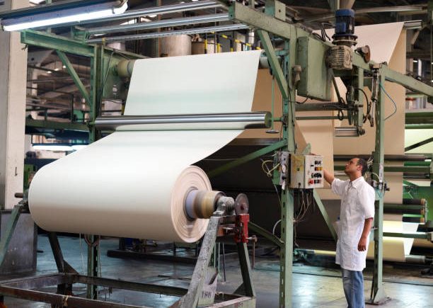 تصنيع الورق