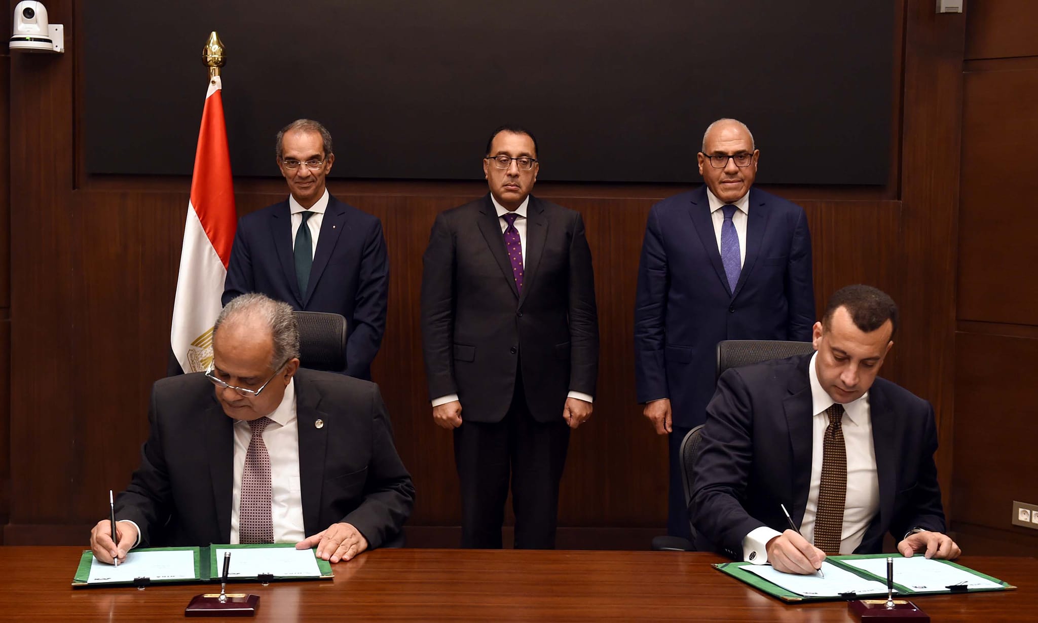 رئيس الوزراء يشهد مراسم توقيع بروتوكول تعاون