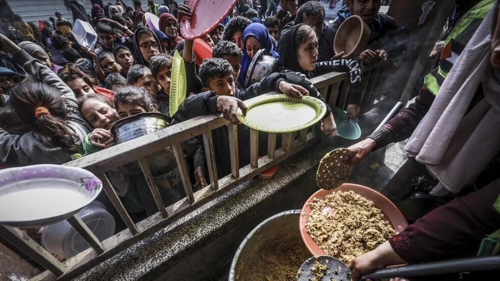 الجوع ينهش في أطفال فلسطين
