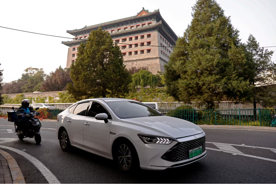 هيمنة السيارات الصينية الكهربائية على الأسواق