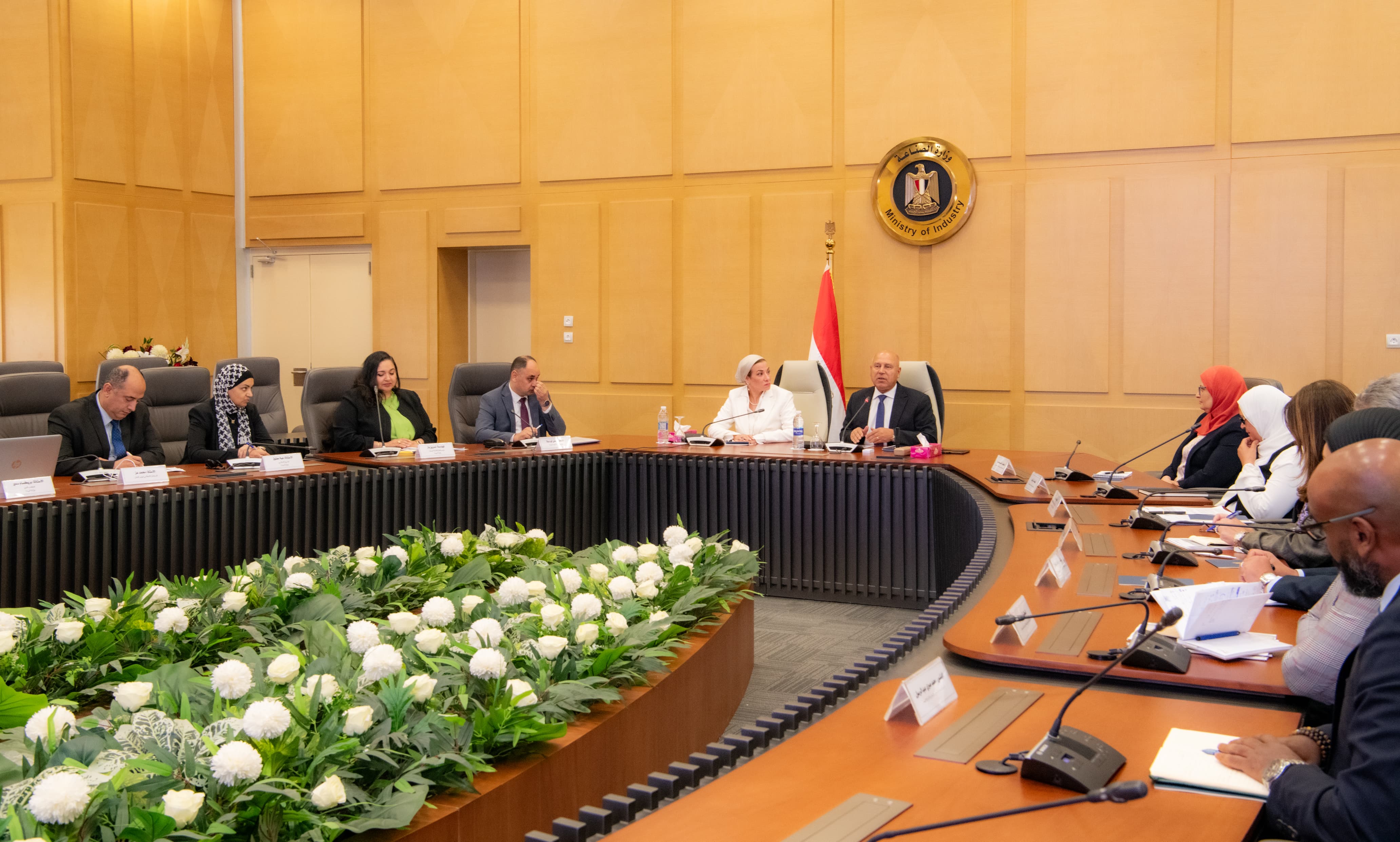 نائب رئيس الوزراء كامل الوزير ووزيرة البيئة