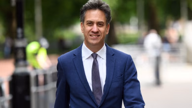 ميليباند وزير الطاقة وصافي الانبعاثات الصفرية في بريطانيا