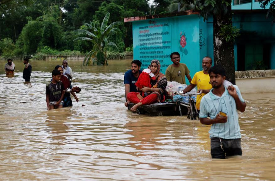 أثار الفيضانات في بنجلاديش