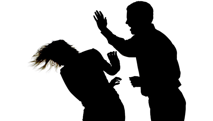 العنف ضد المرأة - العنف الأسري