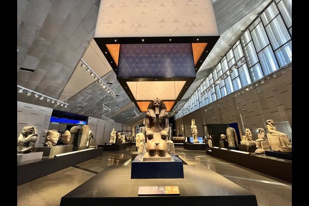 أكبر متحف أثري في العالم - المتحف المصري الكبير- المتحف الكبير