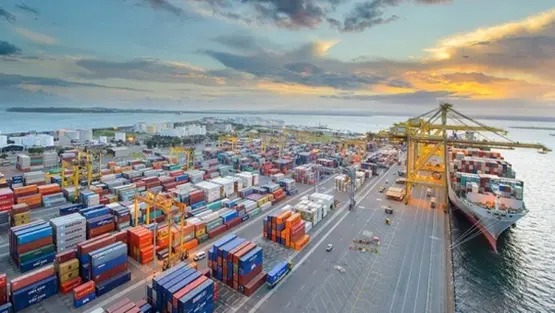 قناة السويس