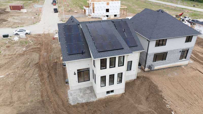 مهندسون يبتكرون منزلاً "مكهرباً" يخفض فواتير الطاقة