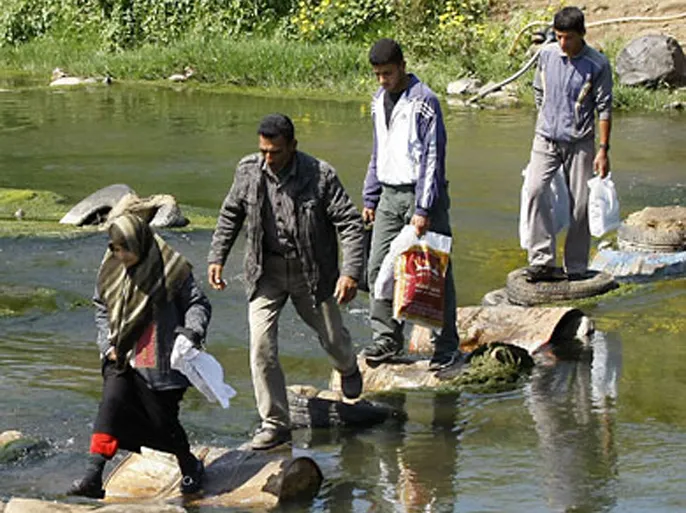 غرق سوريين في نهر حدودي شمال لبنان أثناء محاولتهم العبور إلى سوريا