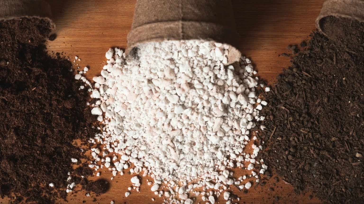 مواد طبيعية تغنيك عن البيرلايت