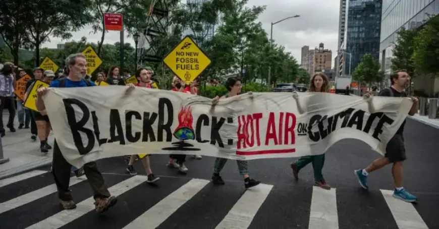 بحلول عام 2026، بدأت العديد من شركات وول ستريت في سحب وعودها المتعلقة بالـ ESG.