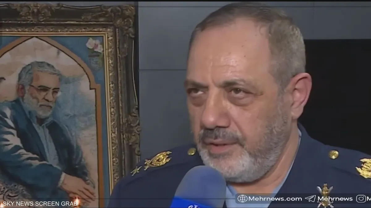 وزير الدفاع الإيراني أمير ناصر زاده و