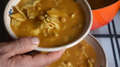 ة إدخال اللازانيا في أطباق الشوربة، مثل حساء المعكرونة