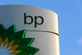 مستثمرون وصناديق تقاعد يضغطون على BP