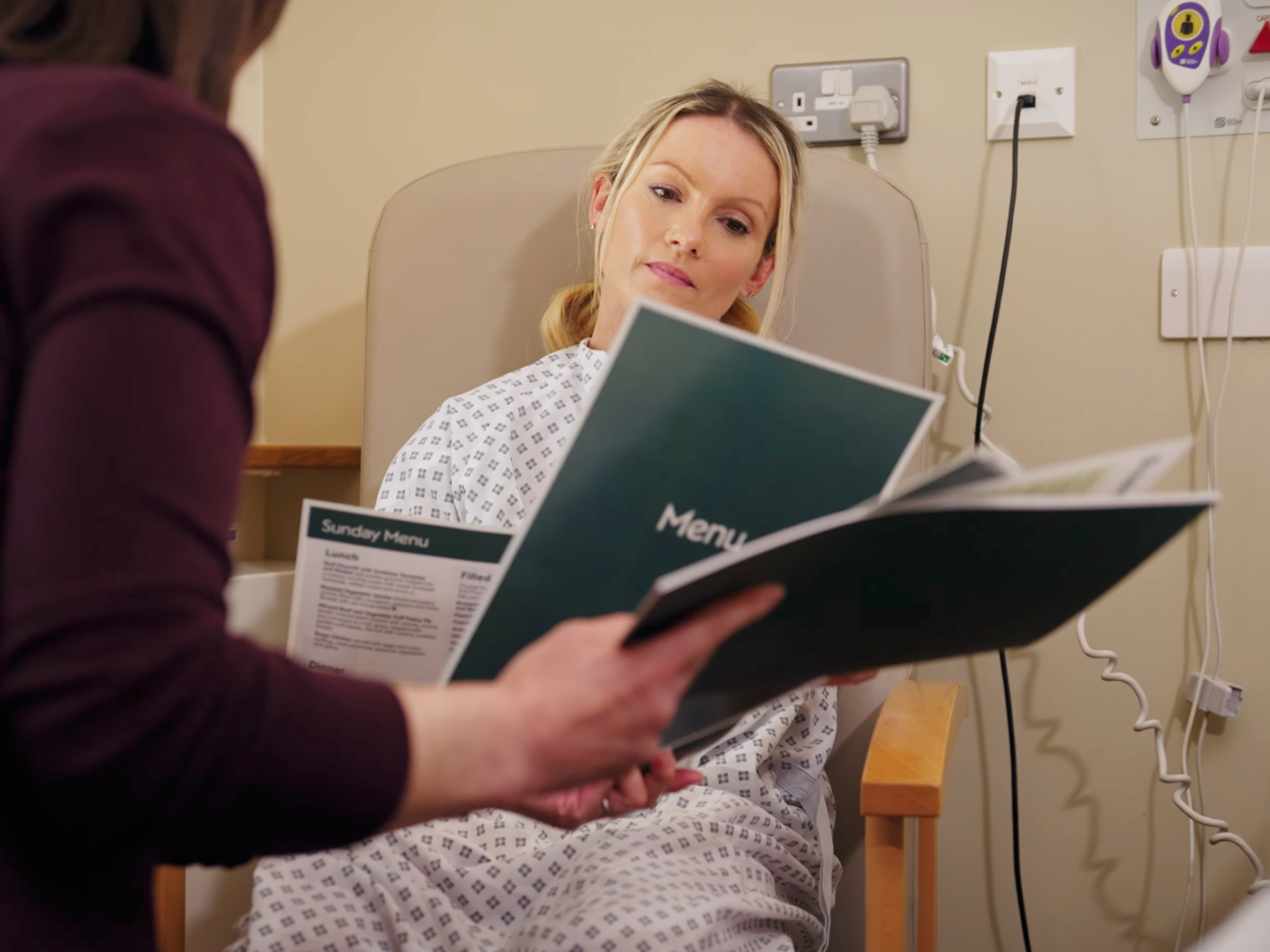 المستشفيات البريطانية تخفض الانبعاثات 22% بتقديم الأطباق النباتية