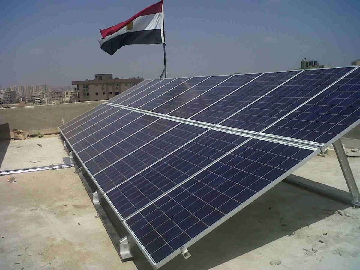 الحكومة تقلص مدد تنفيذ مشروعات الطاقة المتجددة لتسريع الاستثمارات