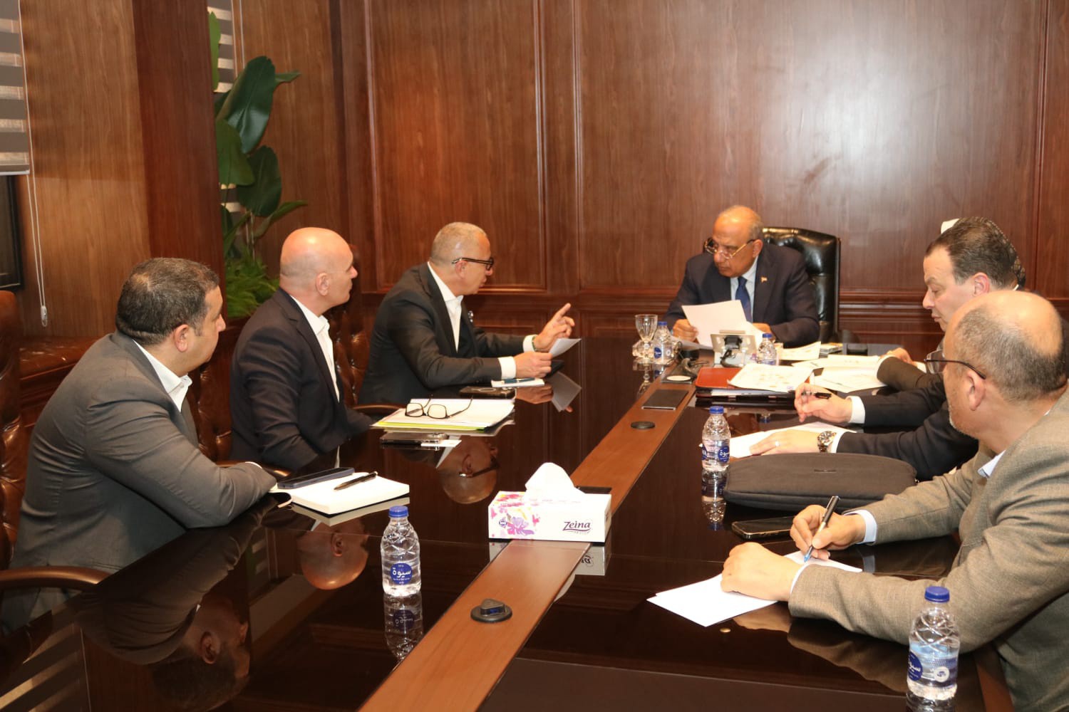 اجتماع رسمي لوزير الكهرباء مع قيادات شركة السويدي إليكتريك