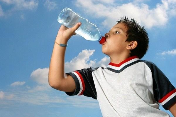 تلوث الماء يهدد الأطفال أكثر من الكبار