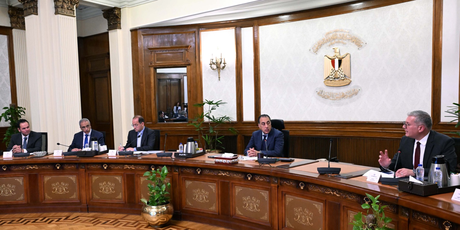 متابعة موقف تدبير الاعتمادات المالية اللازمة لتوفير احتياجات الدولة من المنتجات البترولية