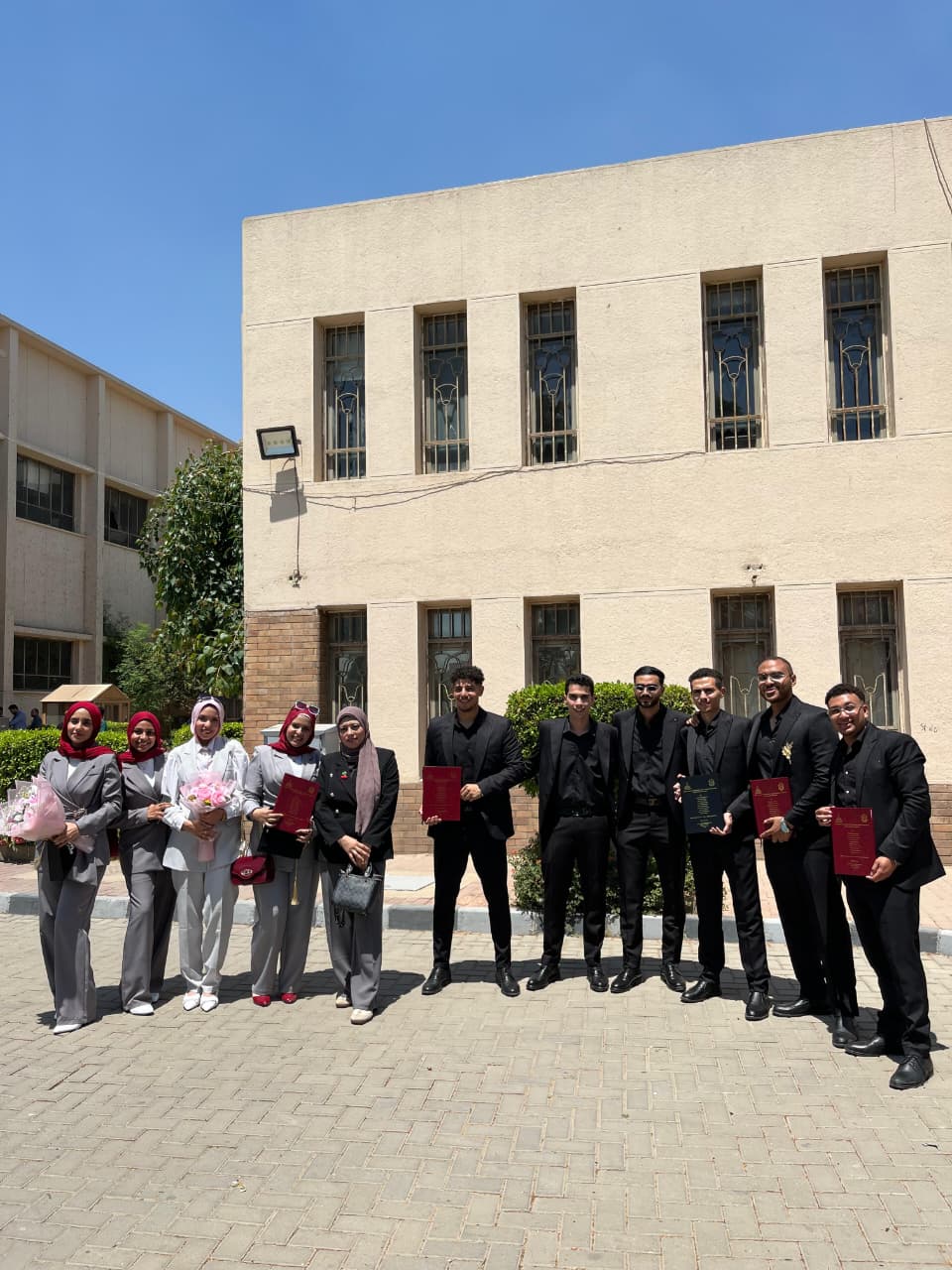 فريق بحثي بكلية الزراعة – جامعة عين شمس