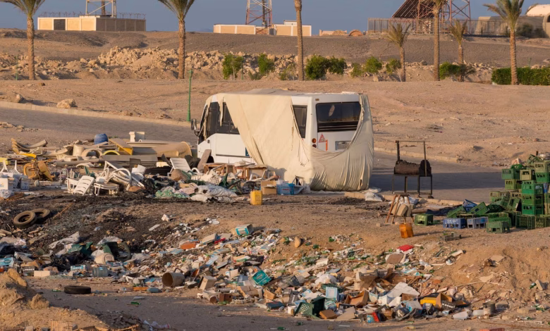 النفايات البلاستيكية