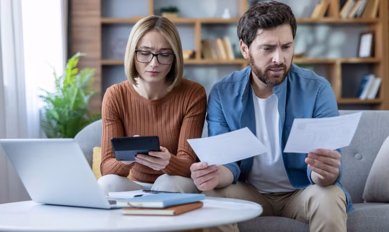 الأيام الصعبة ماليًا قد تكون أصعب عاطفيًا